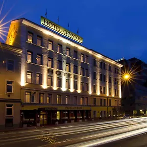 Cryston Viena